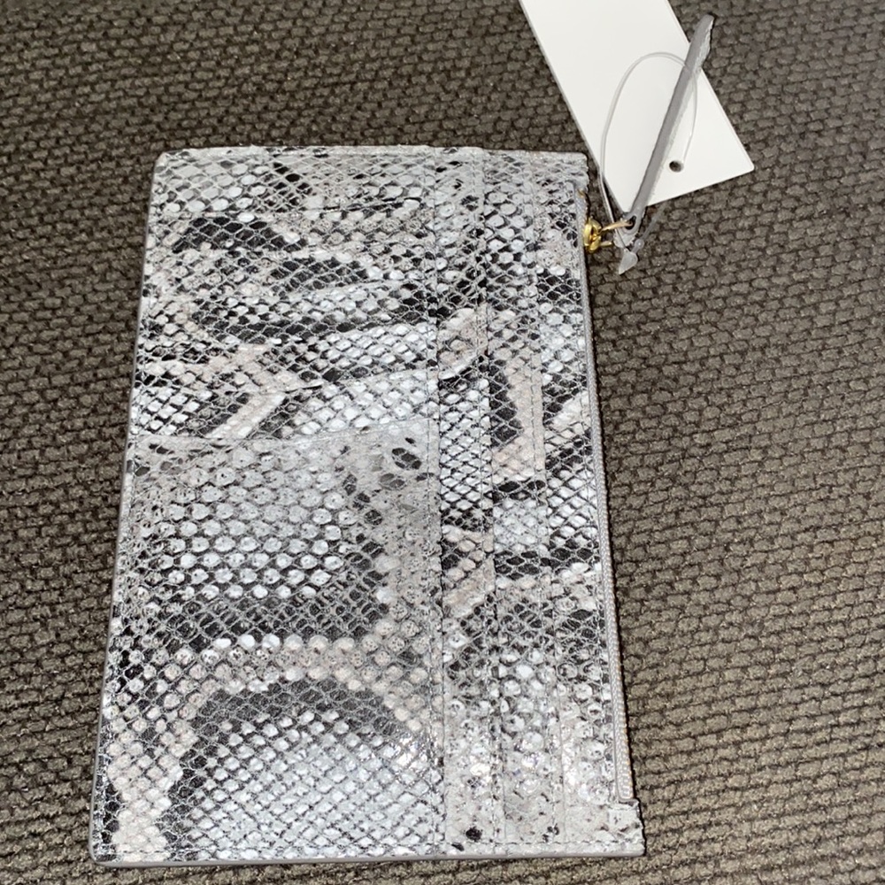 Nordstrom - Picture 3 of 9